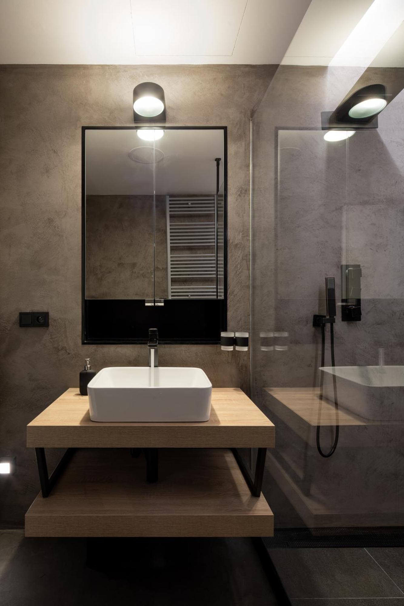 Designer Apartments In New Town By Prague Days - "Included Everything We Needed And More" Номер фото